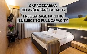 Expo Hotel